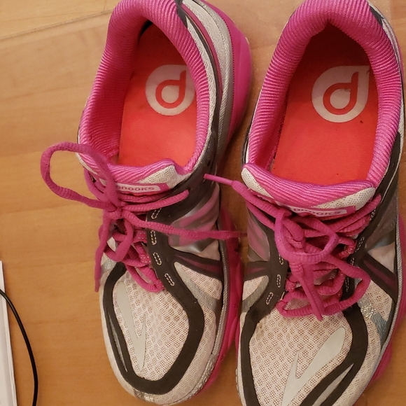 Brooks pure cadence sneakers 9.5 - Picture 2 of 8